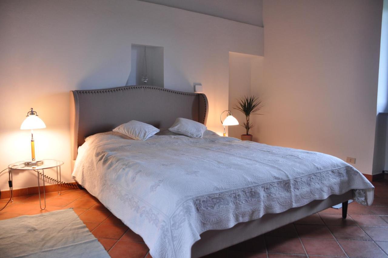 Mango Casa Langa Di Lola Bed & Breakfast エクステリア 写真