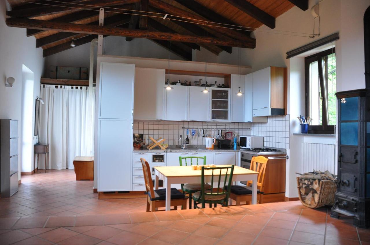 Mango Casa Langa Di Lola Bed & Breakfast エクステリア 写真