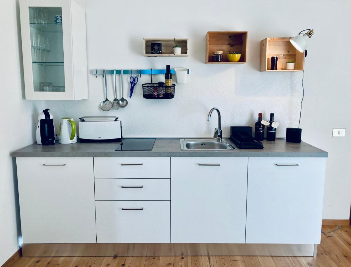 Mango Casa Langa Di Lola Bed & Breakfast エクステリア 写真