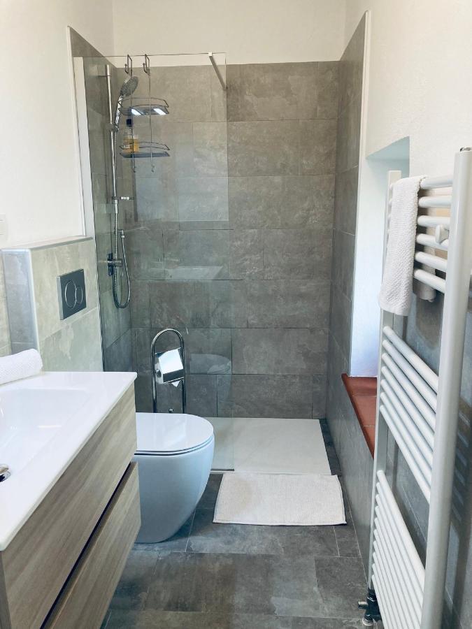 Mango Casa Langa Di Lola Bed & Breakfast エクステリア 写真